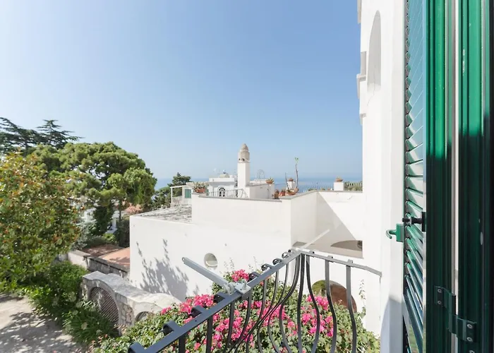 Azzurra, Apartamento Capri